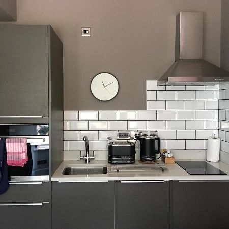 كارديف Park Lane Aparthotel By Urban Space المظهر الخارجي الصورة