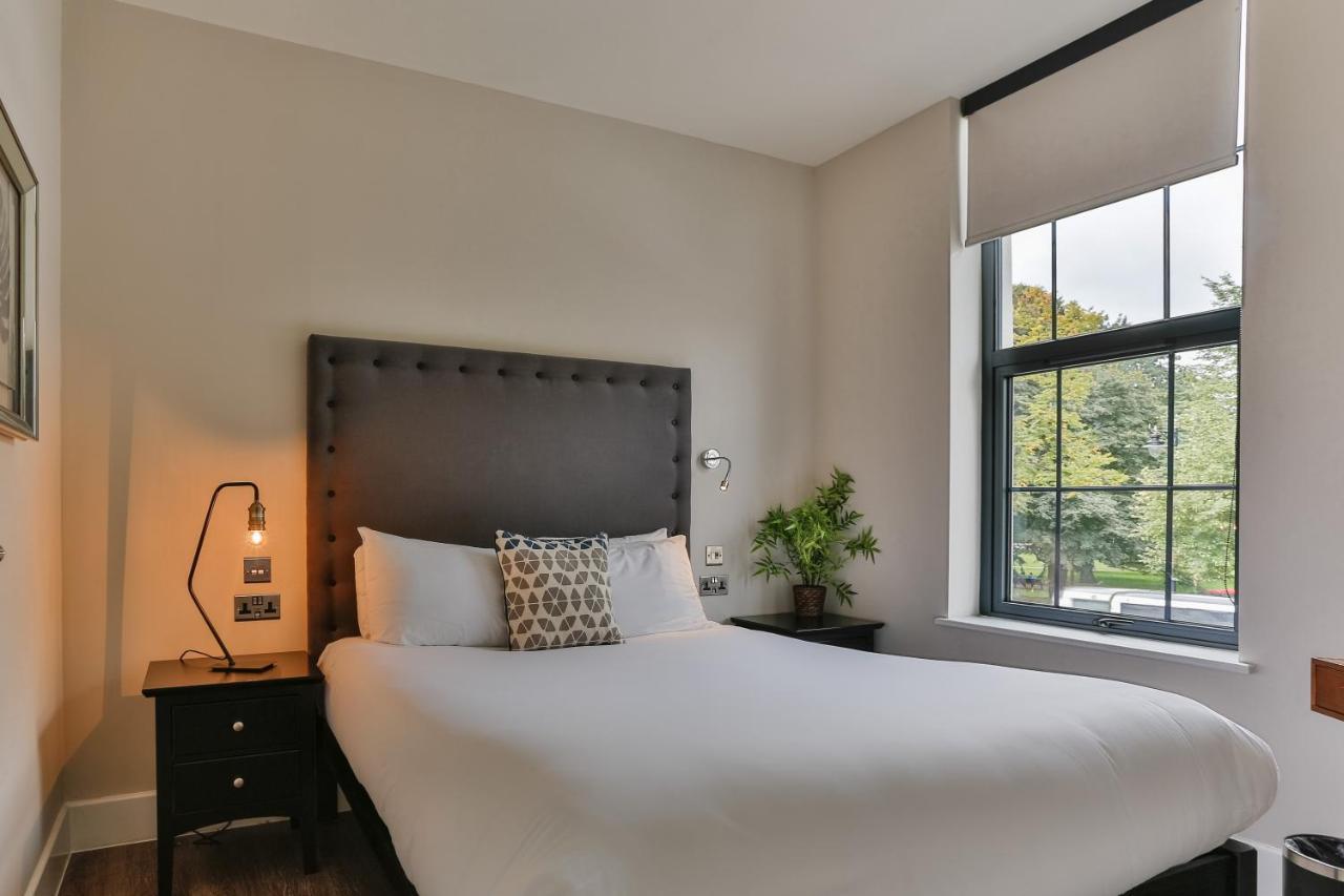 كارديف Park Lane Aparthotel By Urban Space المظهر الخارجي الصورة